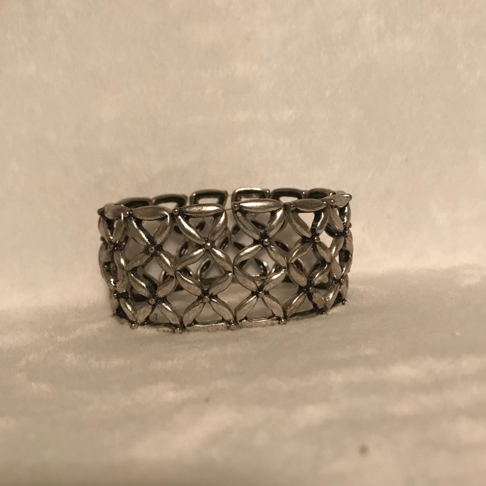 💋Bracelet💋 - Picture 3 of 4